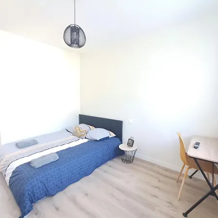 Apartment Superbe T5 , 4chs, 8pers, Parking Prive, Wifi